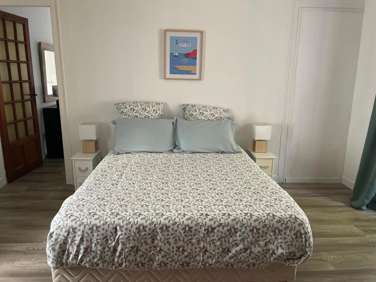 Hotel La Mission à Saint-Martin-des-Noyers Extérieur photo